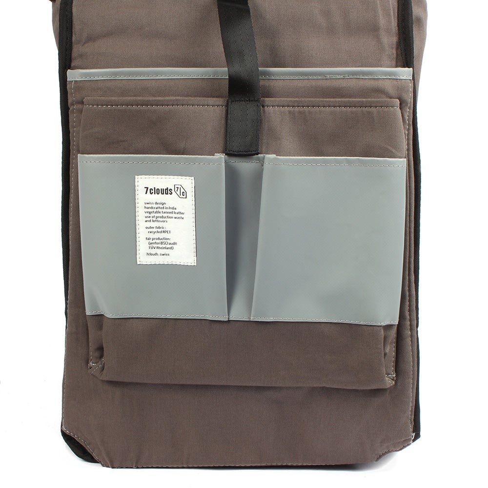 7clouds Dwars 7.4 grey-salmon sustainable rolltop lady backpack laptoppocket