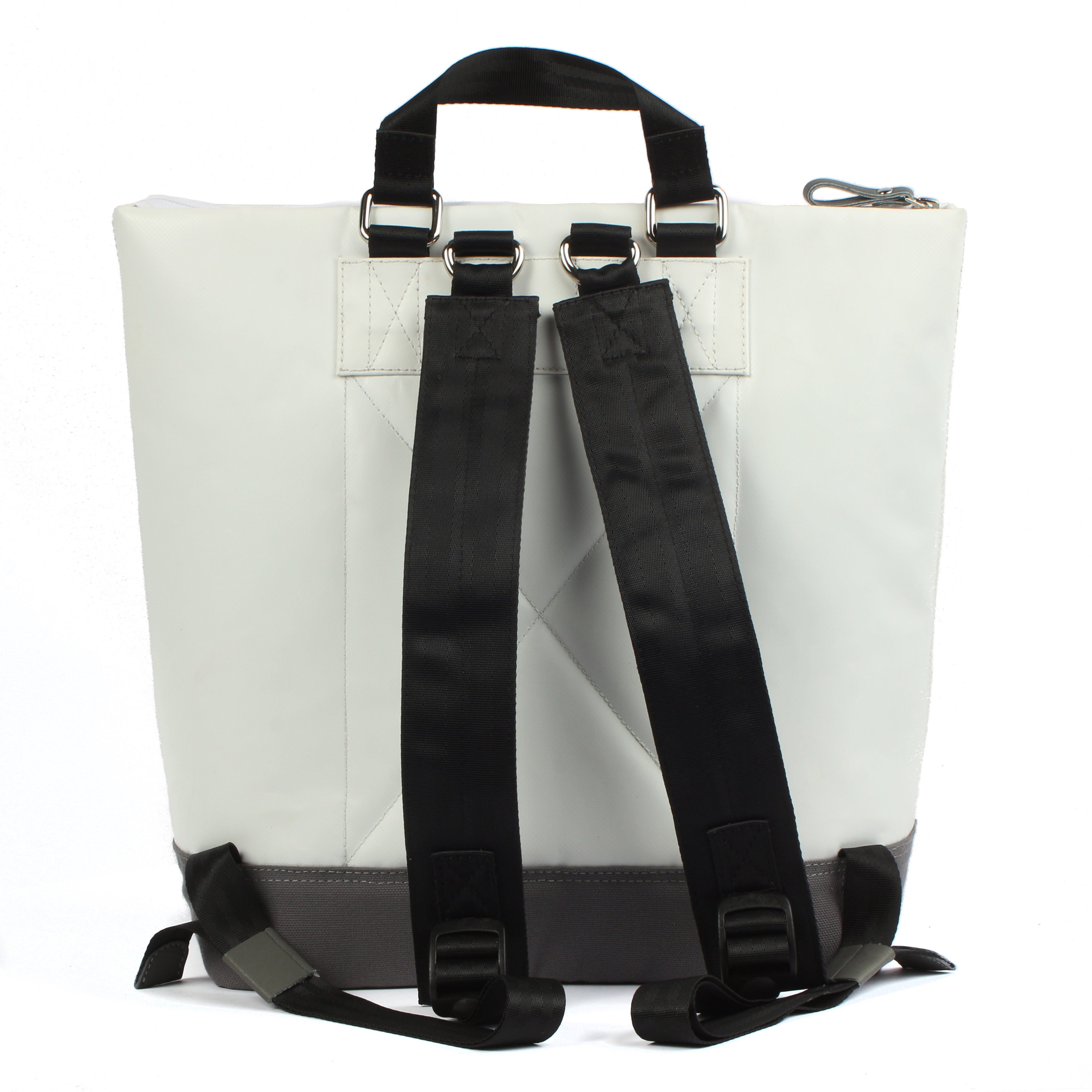 7clouds Nusin 7.1 white-salmon-Damen-Design-Laptoprucksack-swiss design-Rückseite