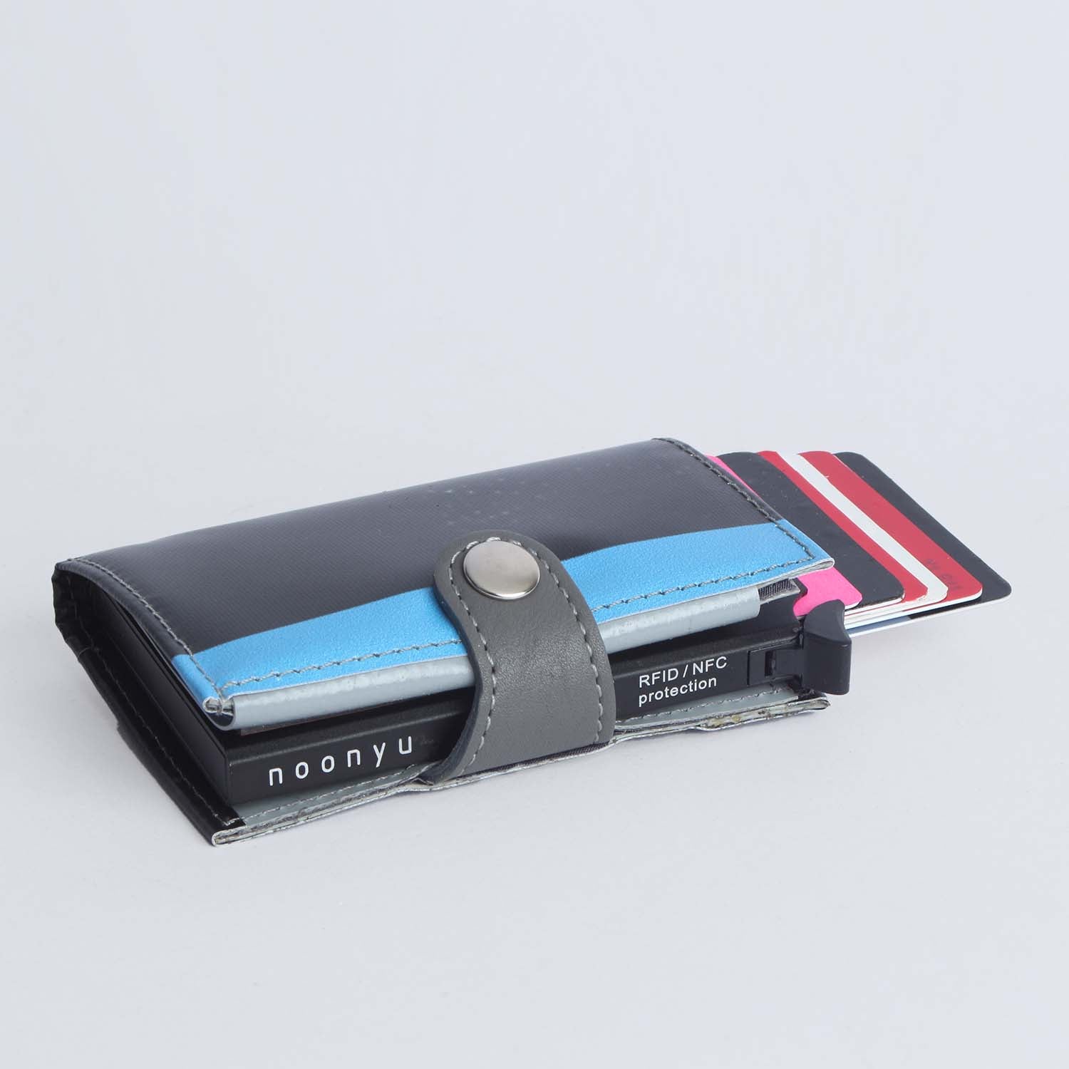 noonyu single tarpaulin RFID wallet unique flat