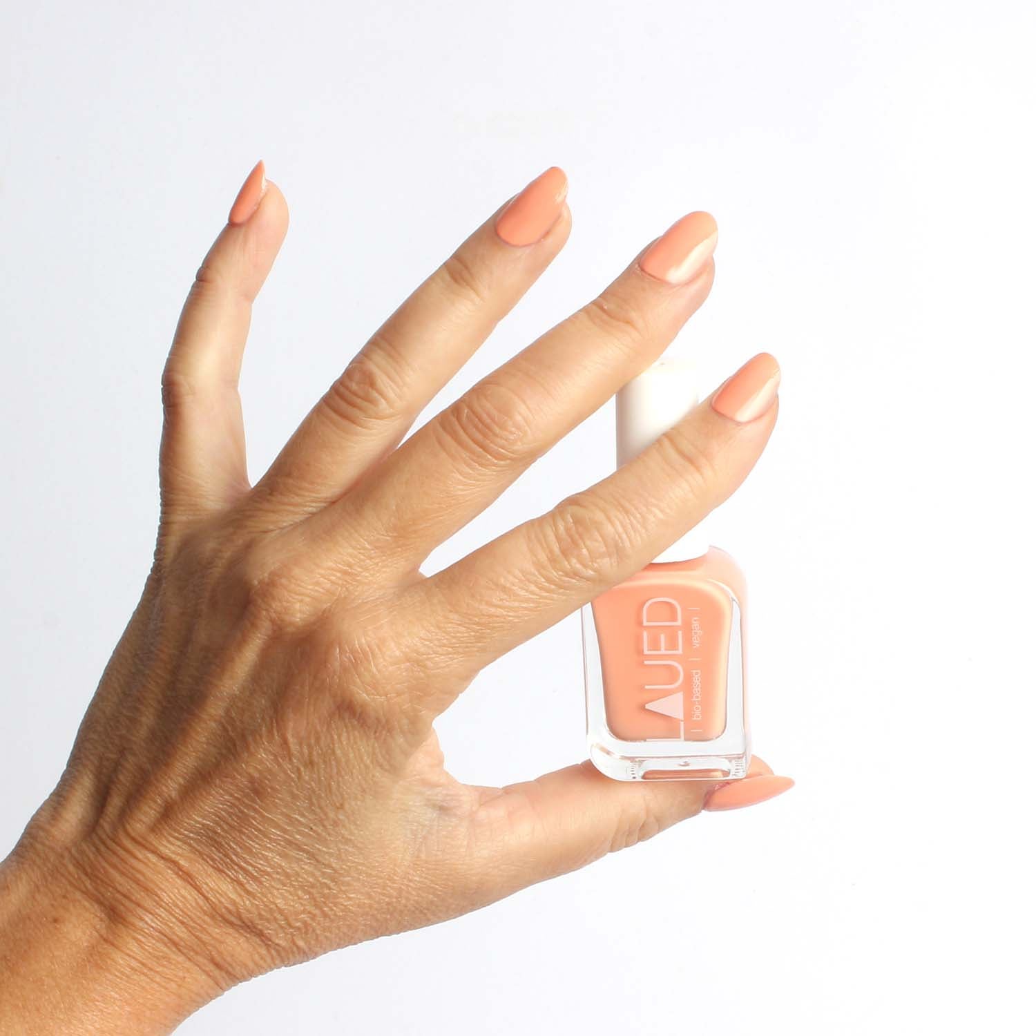 Laued nailpolish bio based vegan ground melon orange