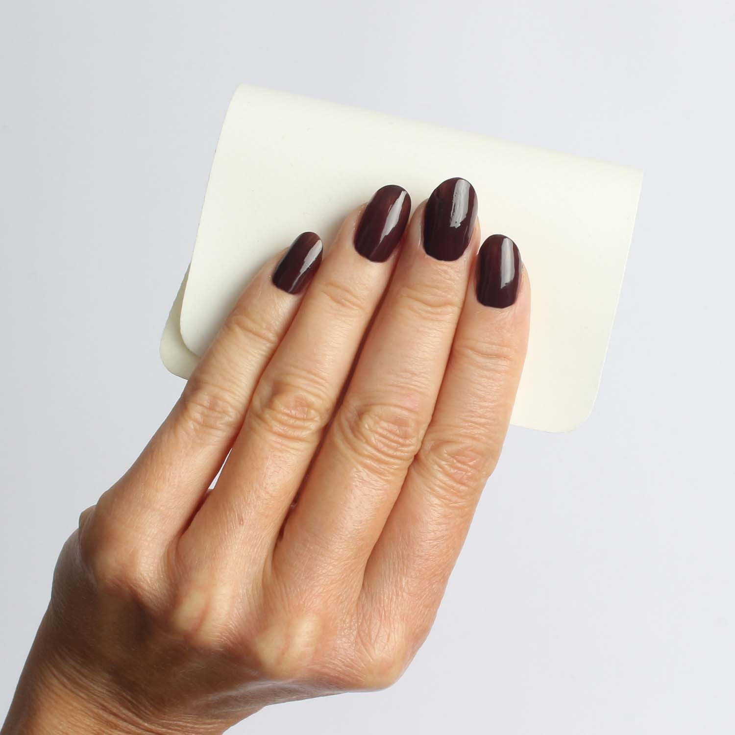LAUED - nail polish - bio based - Ground 03 Laued nailpolish bio based vegan ground brown