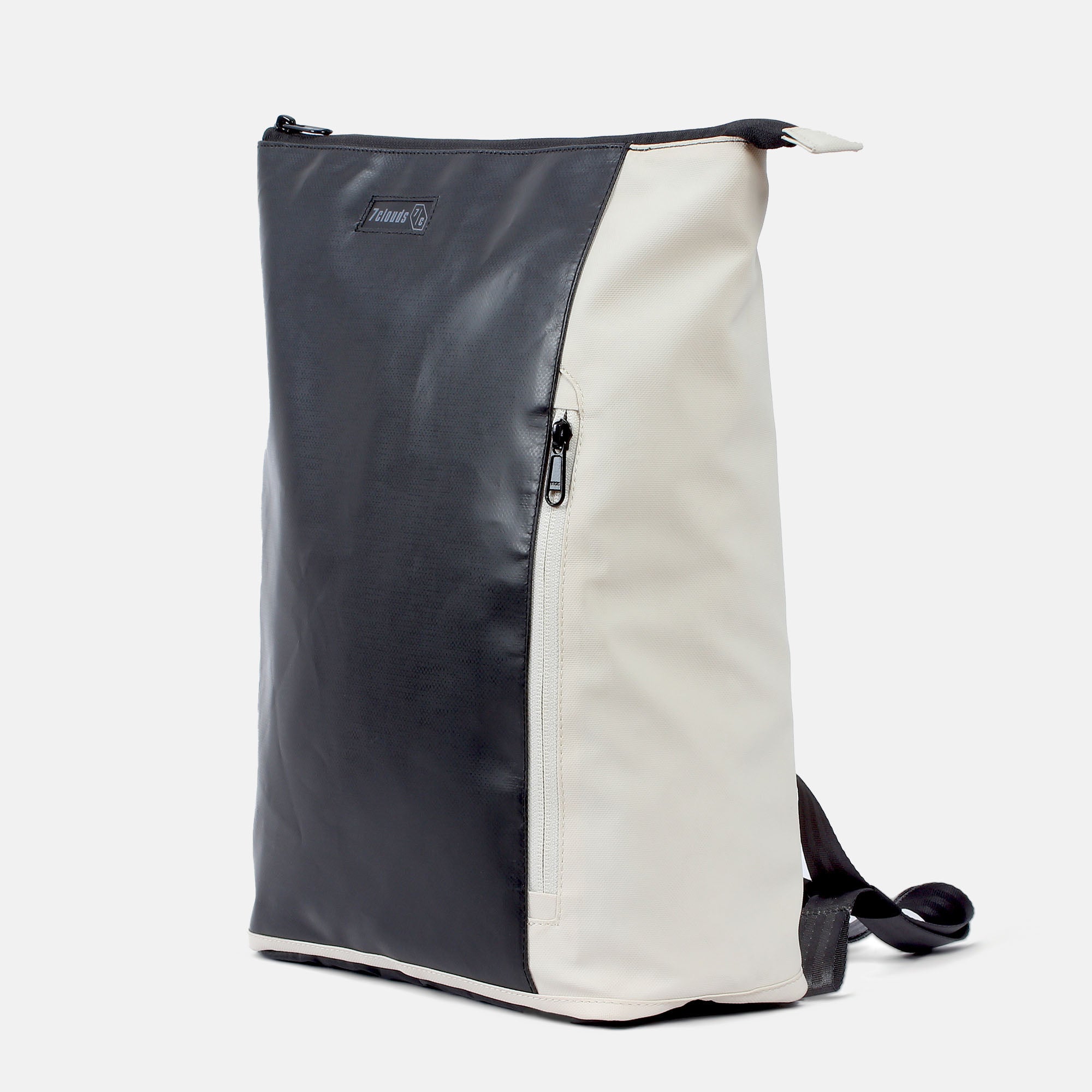 Shawi 7.1 Shopper-Rucksack black-off white Ansicht Seite