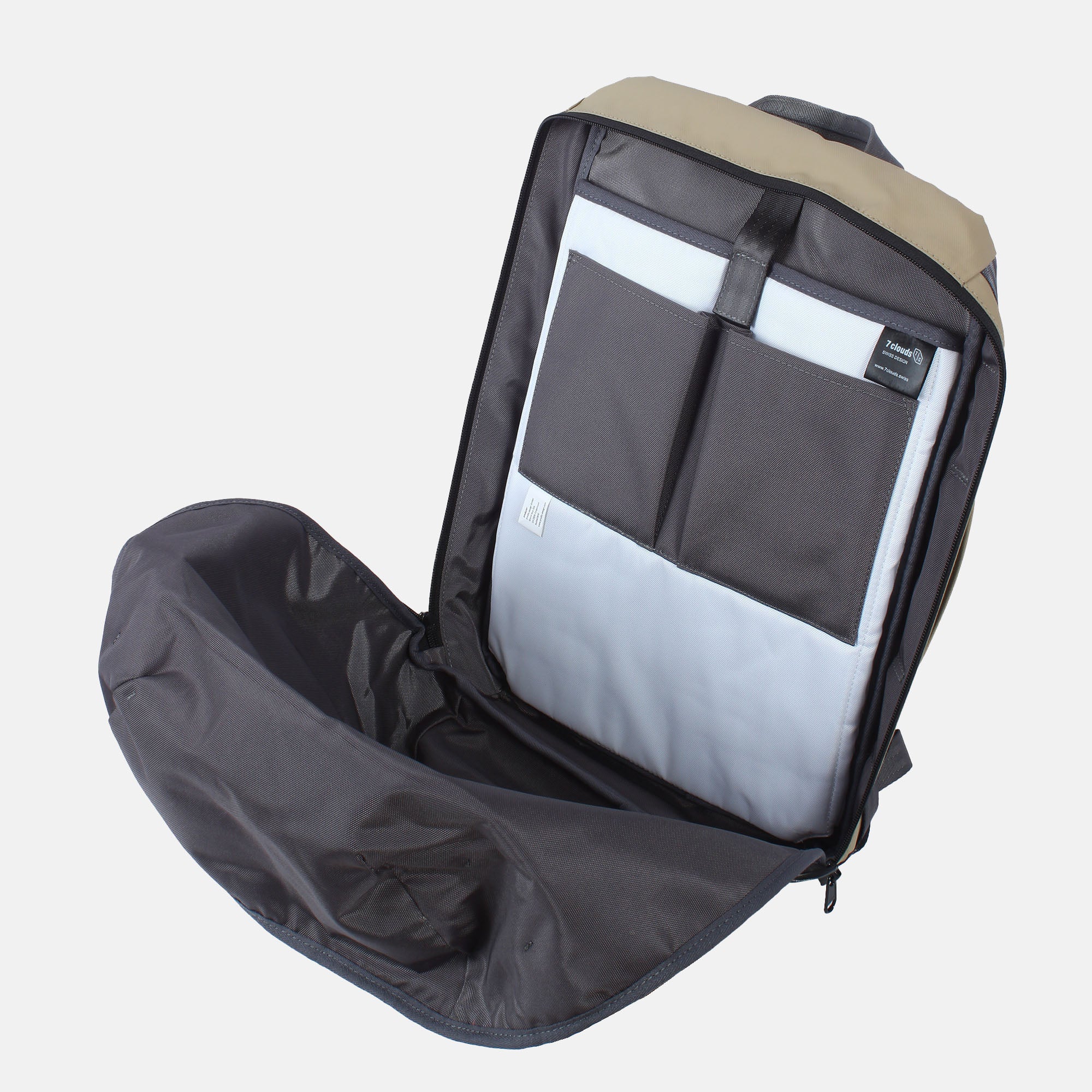 7clouds Laptop-Rucksack Nacov 7.1 grey-camel Laptopfach