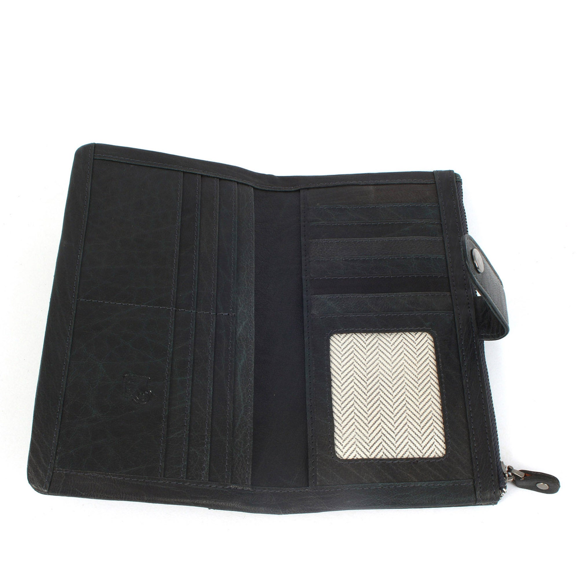 Margelisch New York 2 nachhaltige RFID Reisebörse in Leder Ansicht innen mit Kreditkartenfächer