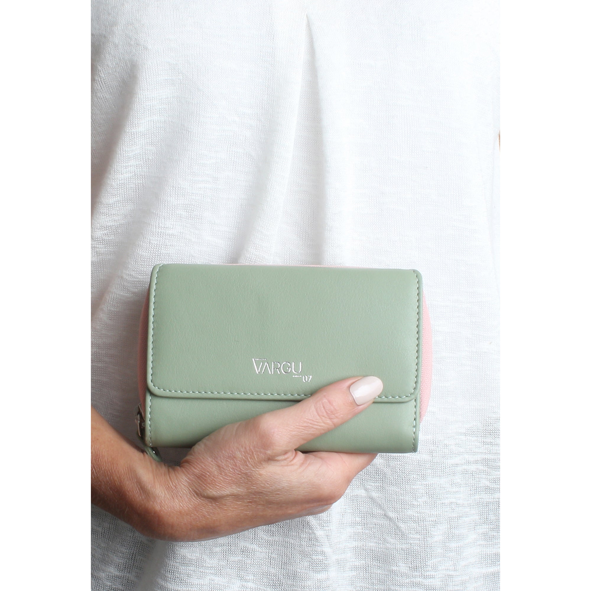 NILA 1-A sage green-light pink