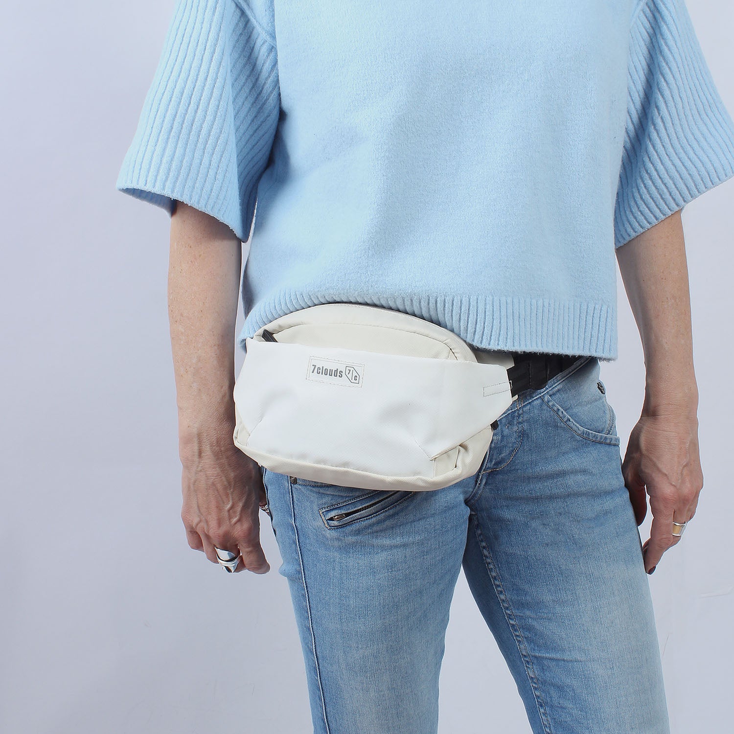 7clouds hip bag Hent 7.1 white-off white