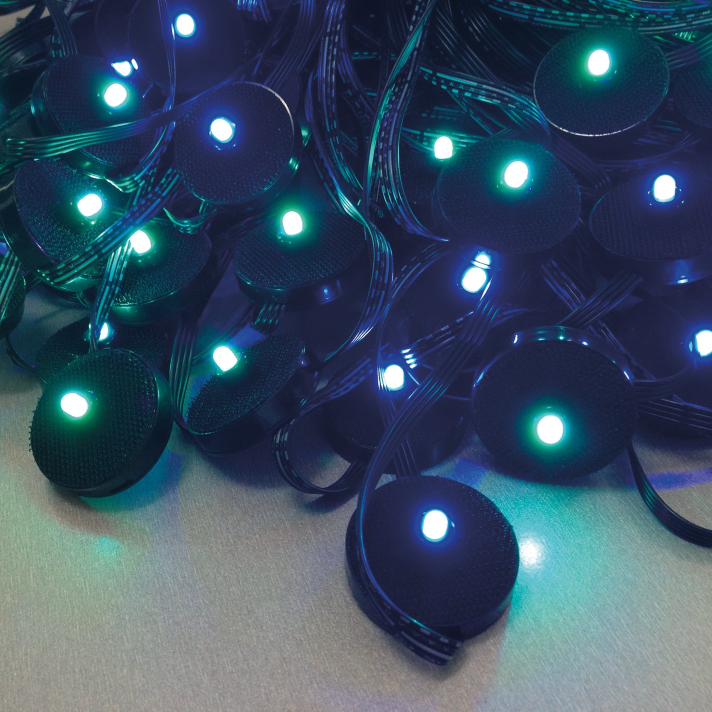 ShowLED CHAMELEON String mit 12 RGB LEDs