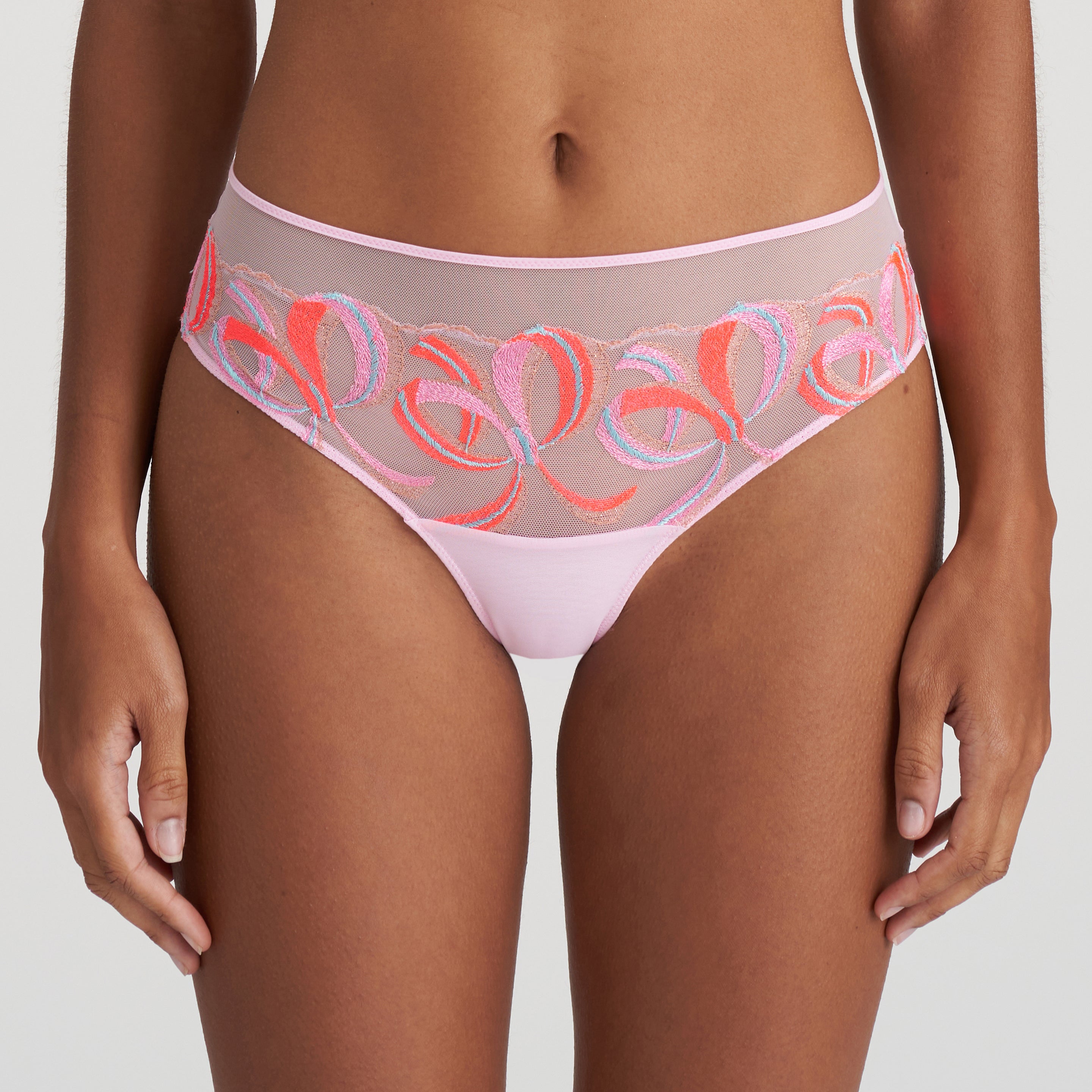 231_Packshot_0502692LLR-261638766-ORIGINAL_0.jpg