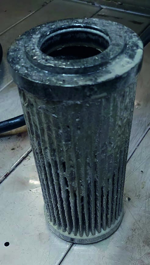 Obrabeni_--_Cisteni_filtru_CNC_stroju_1
