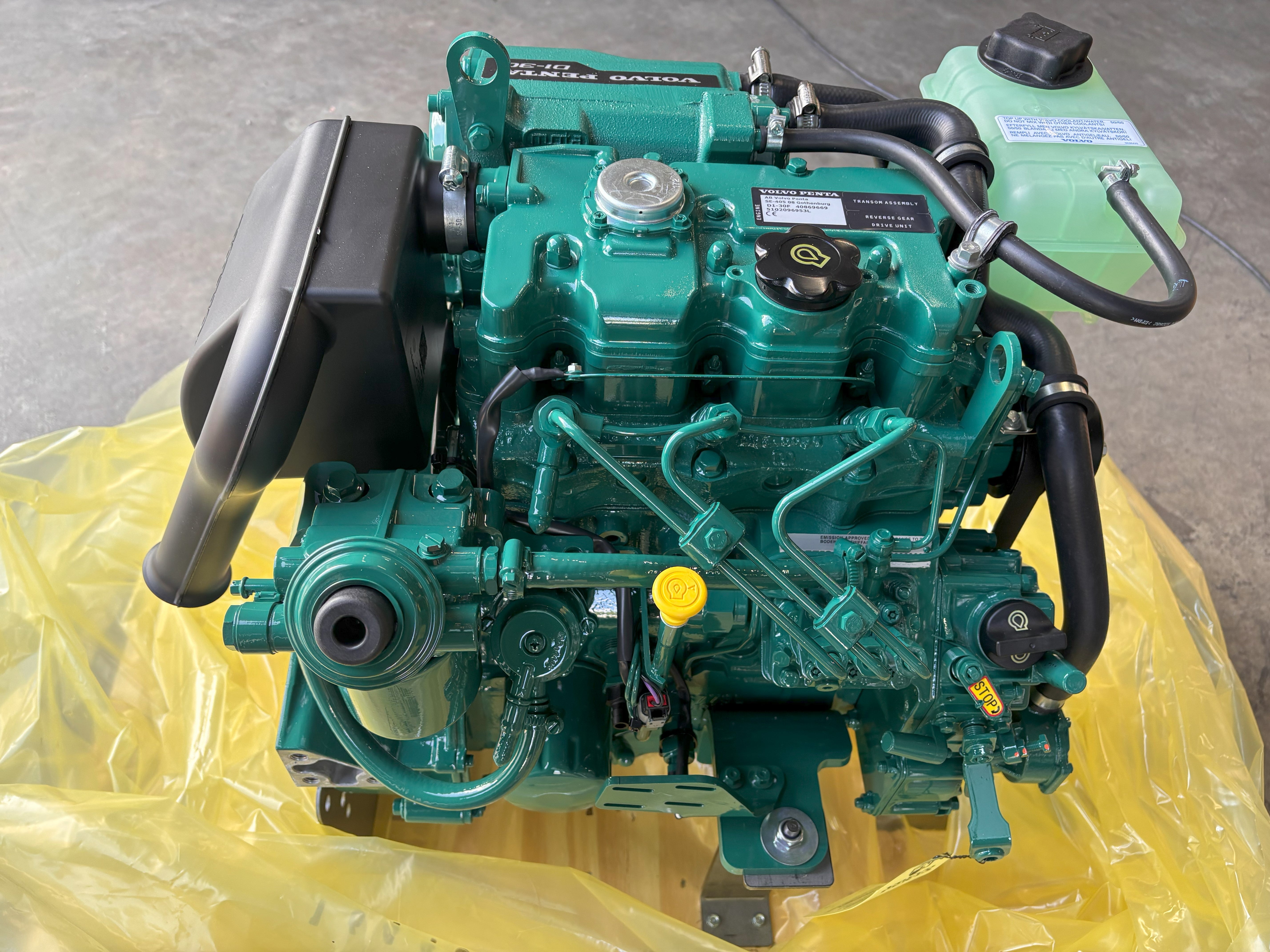 Volvo Penta D1-30 Marinediesel - Ersatzmotor (AT-Motor aber Neuteil)