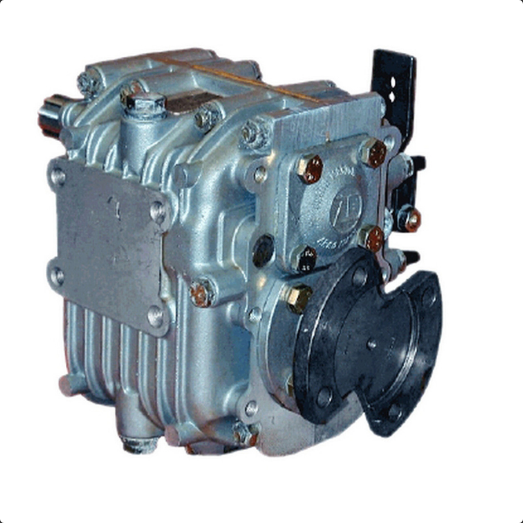 ZF 12M mechanisches Getriebe Bootswendegetriebe, gerader Abgang ZF 12M mechanisches Getriebe Bootswendegetriebe, gerader Abgang