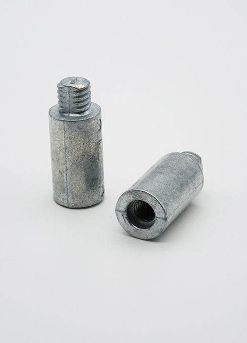 Volvo Penta 838929 Anode für Kühlsystem / Wärmetauscher der D4 und D6 Bootsmotoren Generation A-F, MY2019 Volvo Penta 838929 Anode für Kühlsystem / Wärmetauscher der D4 und D6 Bootsmotoren Generation A-F, MY2019