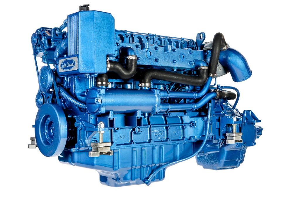 Solé SDZ 205 Marinediesel 197PS mit Technodrive Wendegetriebe TM170 R Solé SDZ 205 Marinediesel 197PS mit Technodrive Wendegetriebe TM170 R