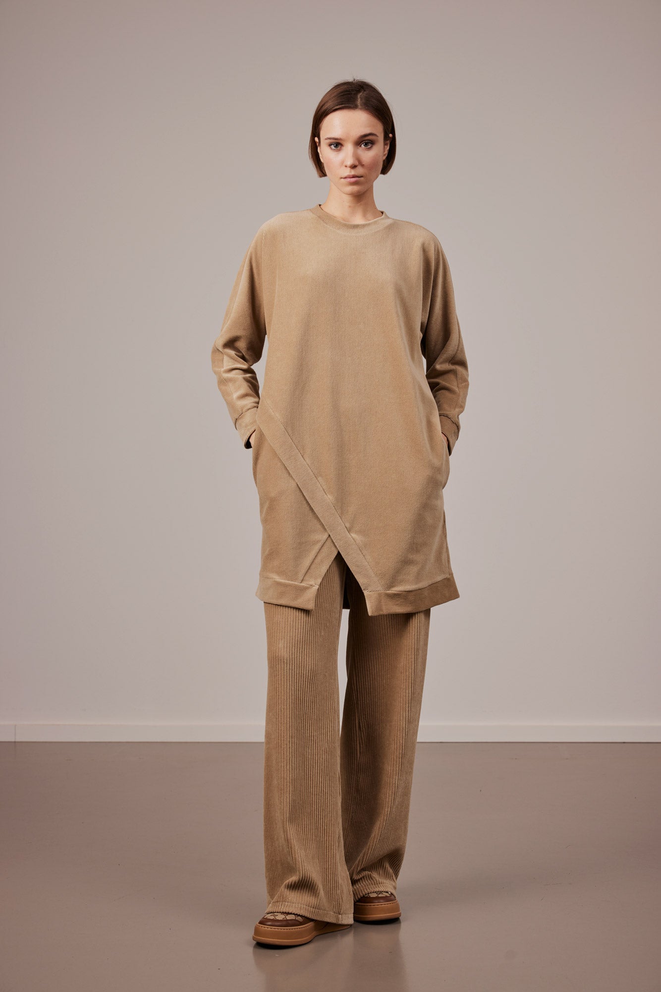 Shirtkleid 354 Feincord sand